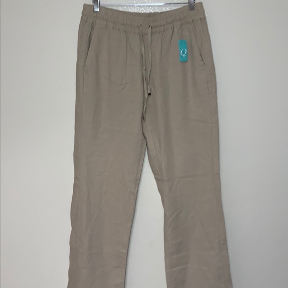 NWT Q khaki bootcut pants L
